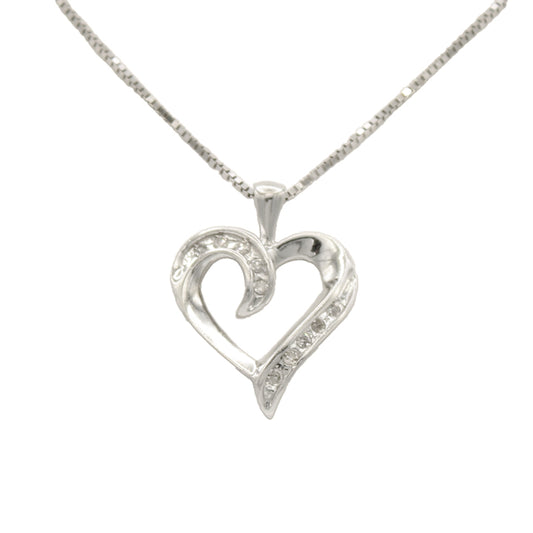 10k White Gold Diamond Heart Pendant
