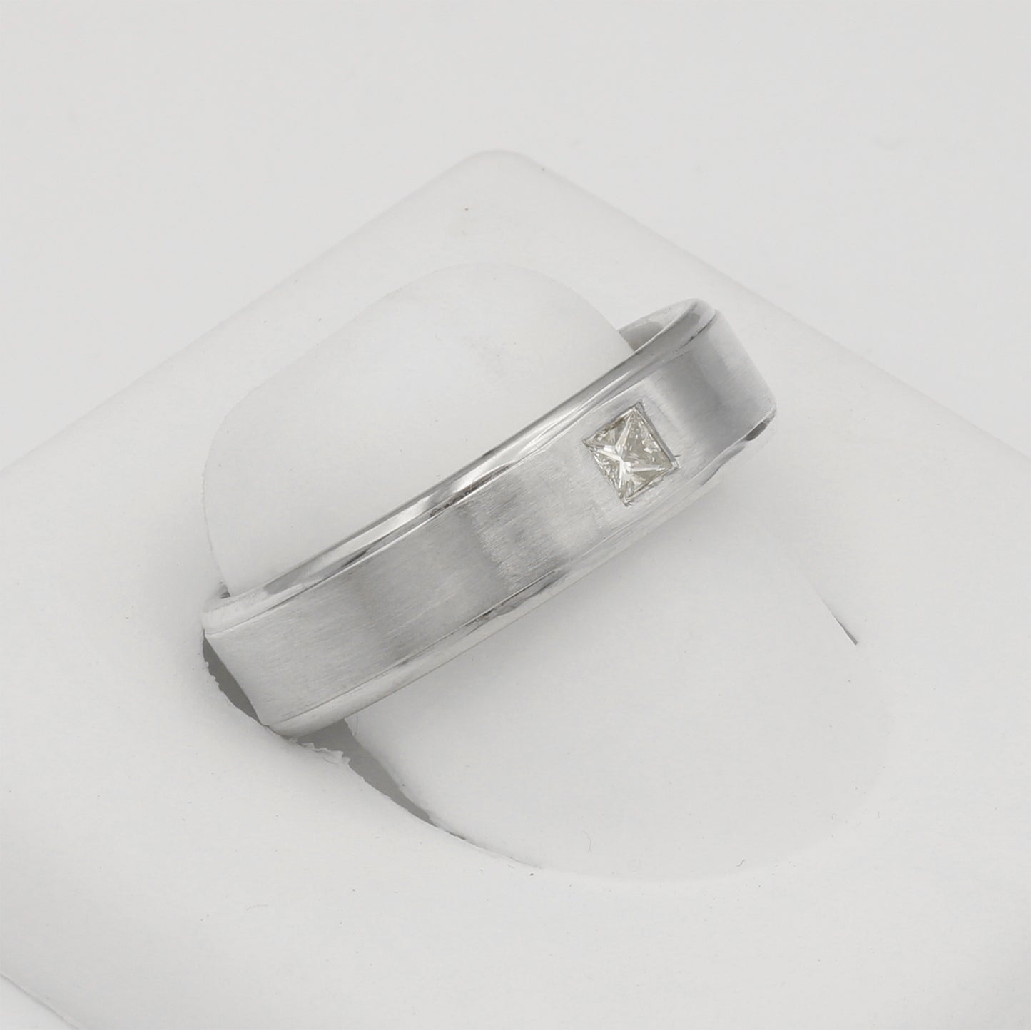 14k White Gold Brushed Burnished Princess-Cut Diamond Wedding Band