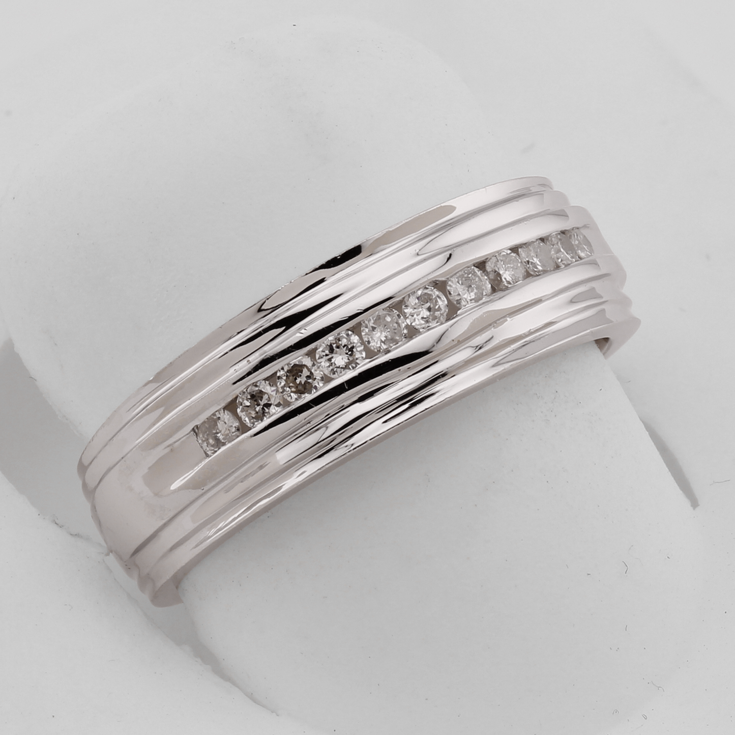 14k White Gold Polished 7 mm Tapered Diamond Wedding Bands