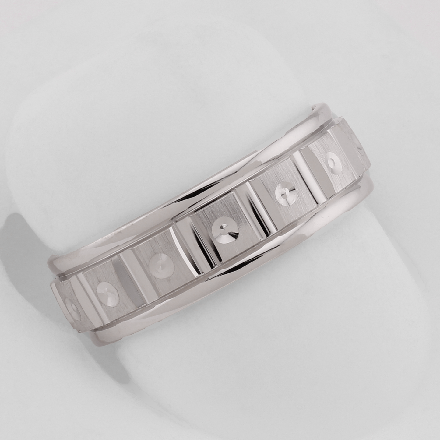 14k White Gold Polished & Brushed Diamond-Cut Grooved Wedding Band