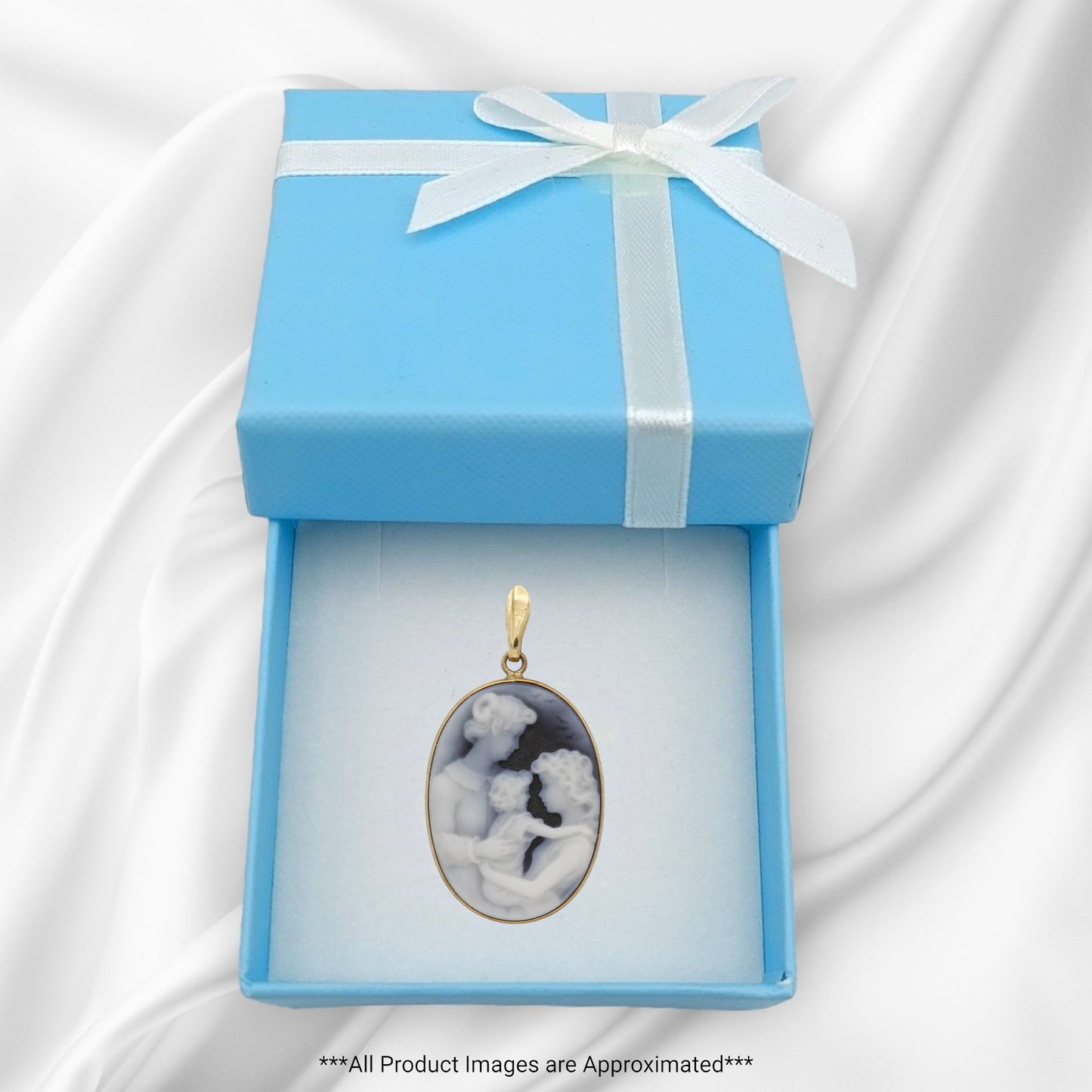 14k Yellow Gold Oval Blue Cameo Mom & Children Charm Pendant