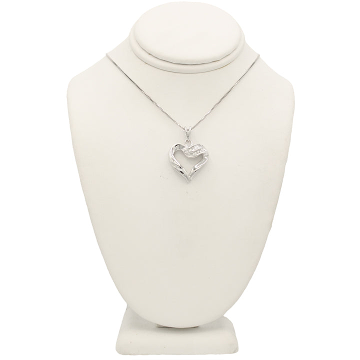 14k White Gold Baguette Diamond Heart Pendant