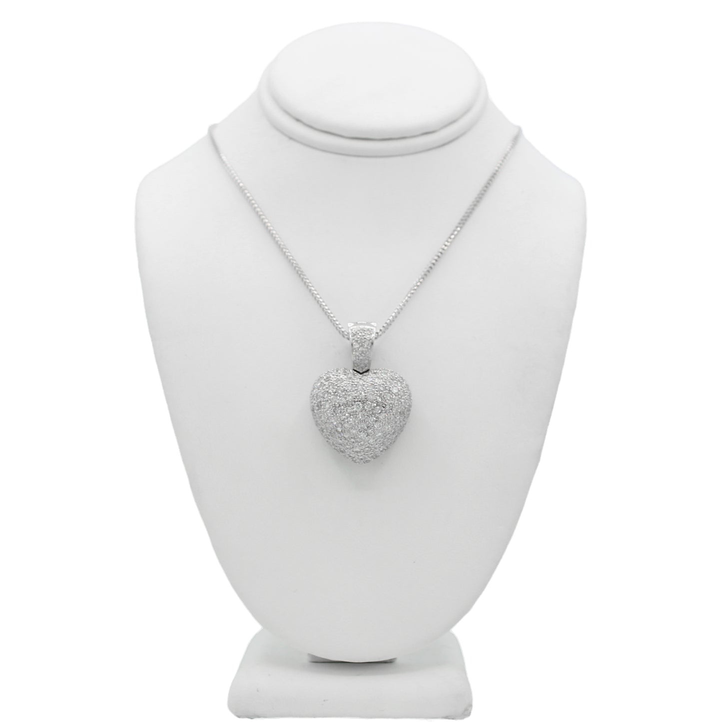 18k White Gold Pave Diamond Heart Pendant