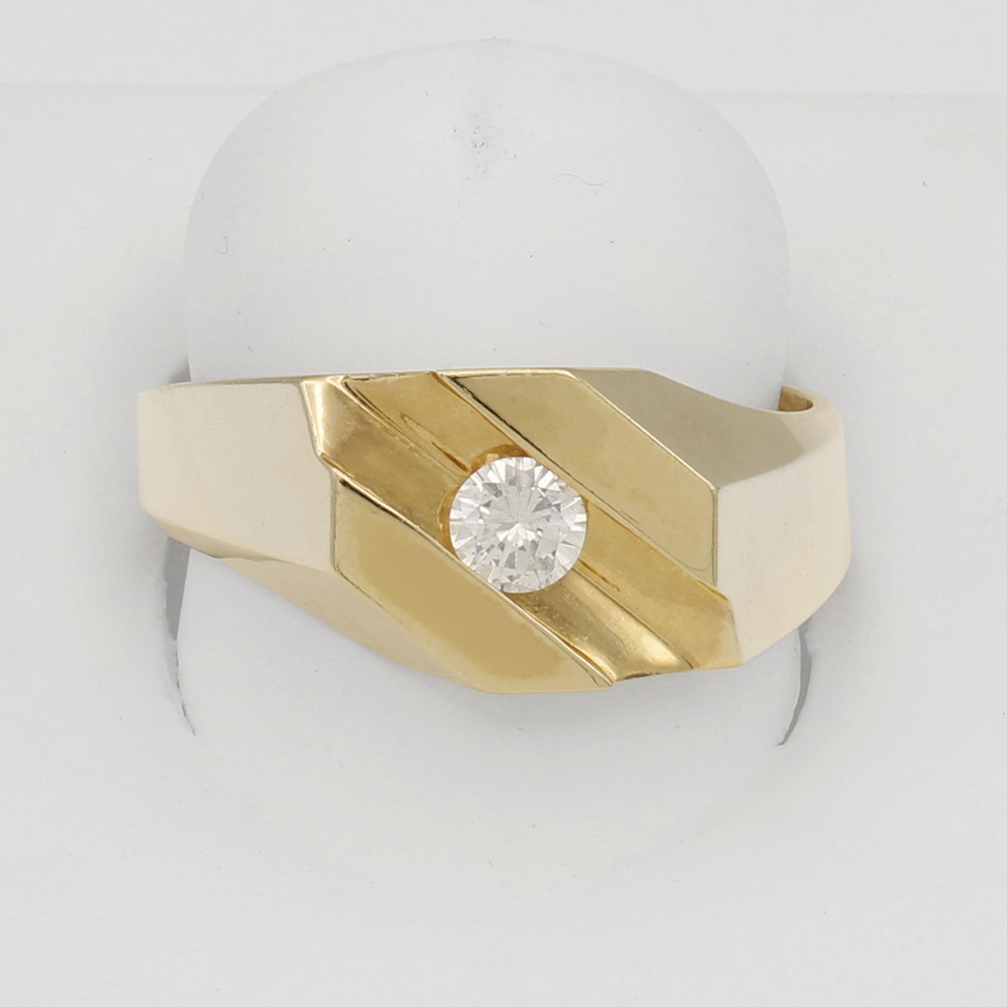 14k Yellow Gold Men's Round-Cut Solitaire Diamond Ring