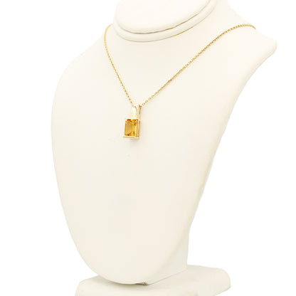 14k Citrine Solitaire Pendant