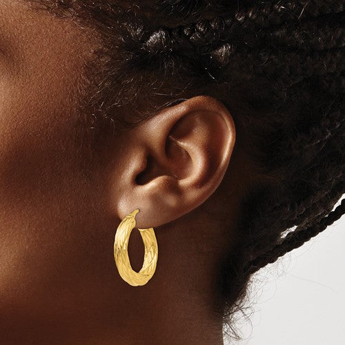 14k Textured Hoop Earrings 28 mm