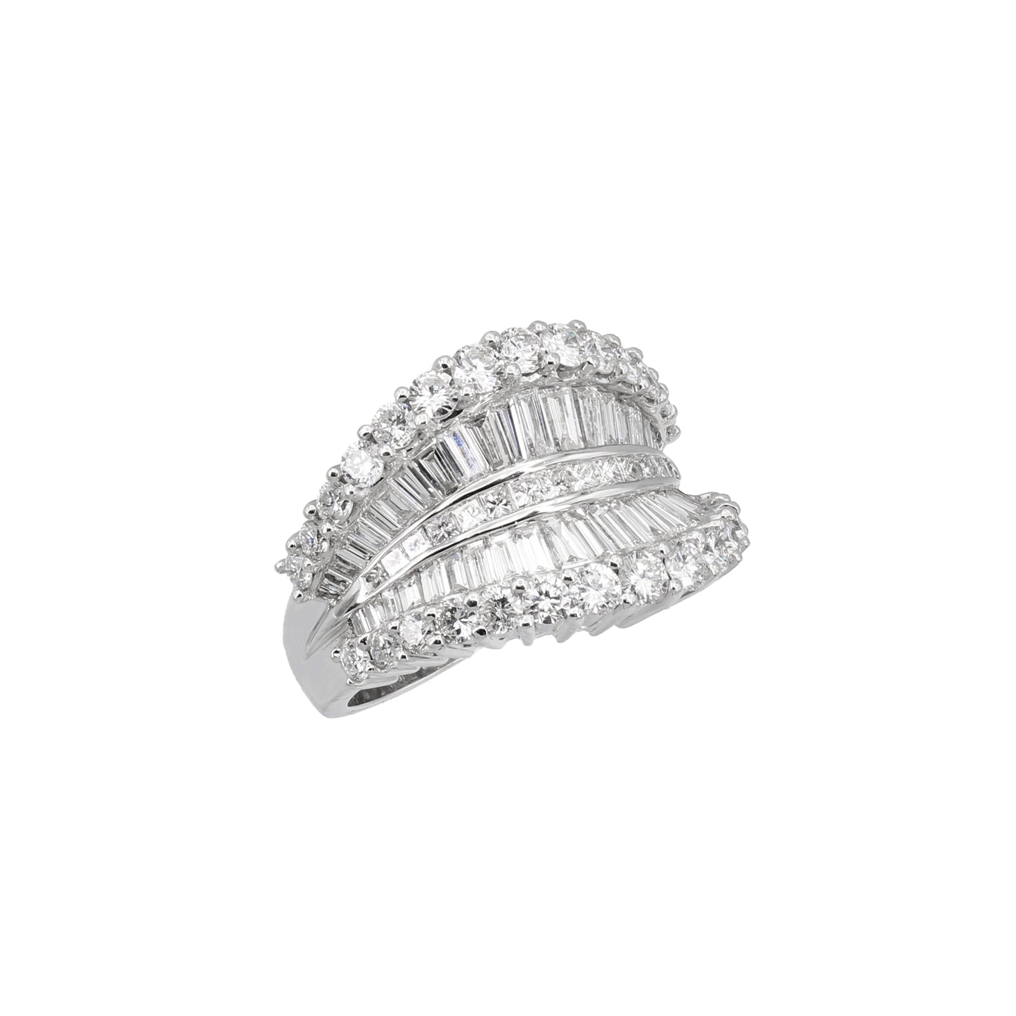 18k White Gold Fancy Wave Diamond Ring