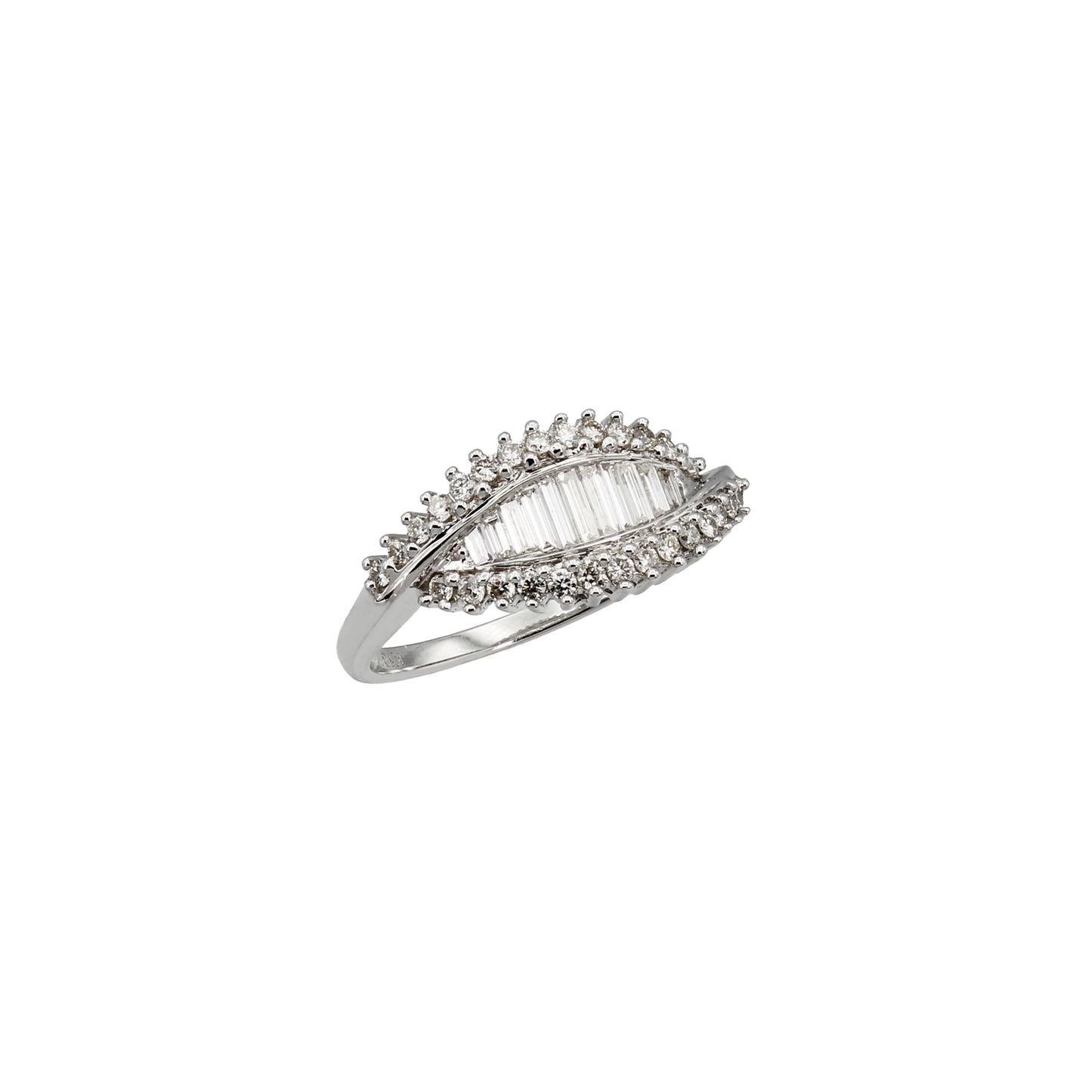 18k White Gold Baguette-Cut & Round-Cut Diamond Eye Ring