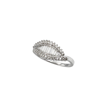 18k White Gold Baguette-Cut & Round-Cut Diamond Eye Ring