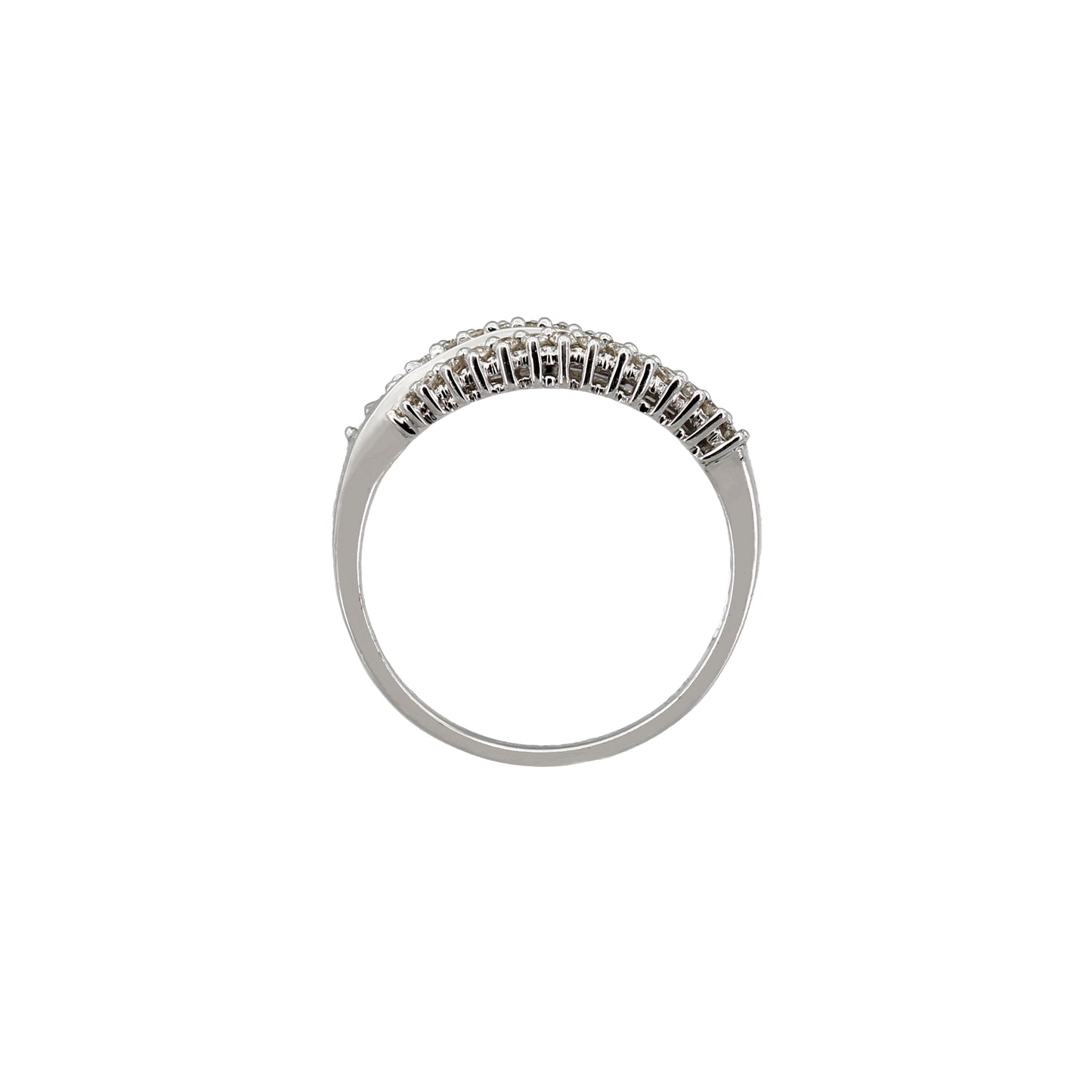 18k White Gold Baguette-Cut & Round-Cut Diamond Eye Ring