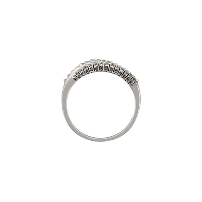 18k White Gold Baguette-Cut & Round-Cut Diamond Eye Ring