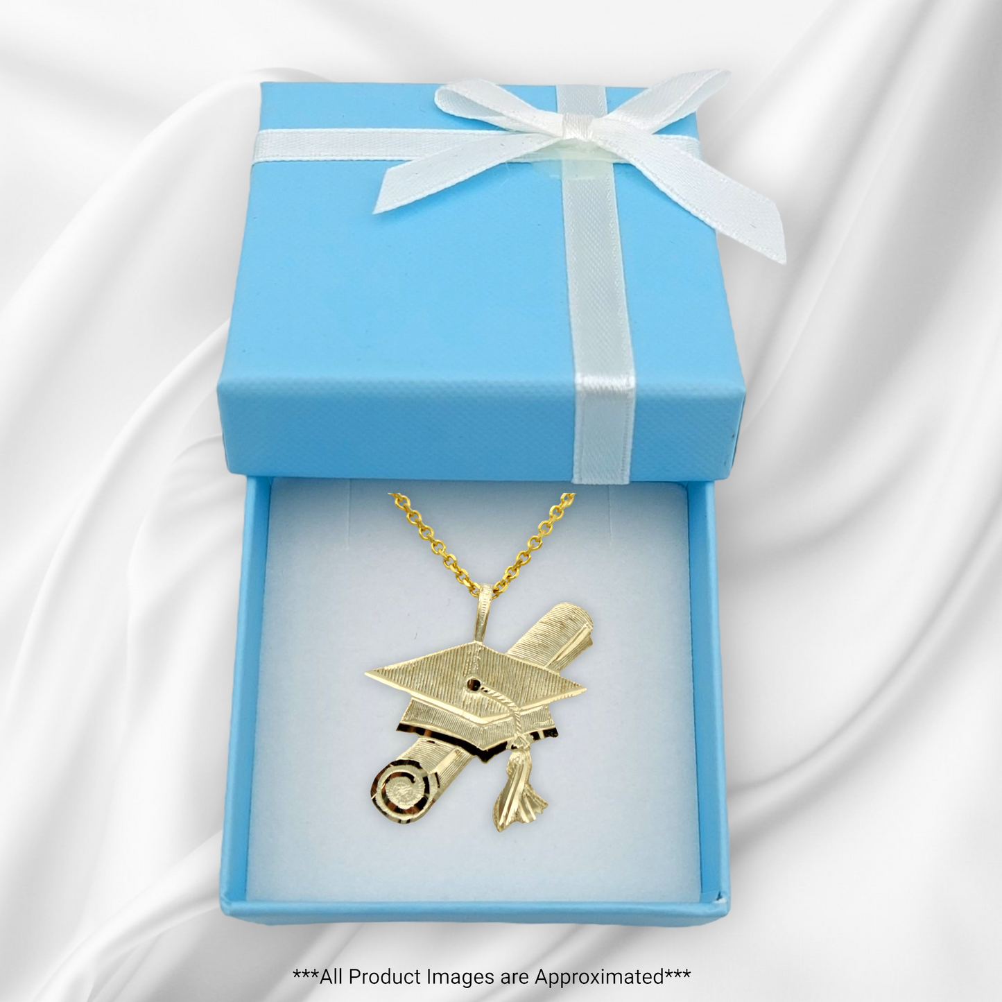 14k Graduation Charm